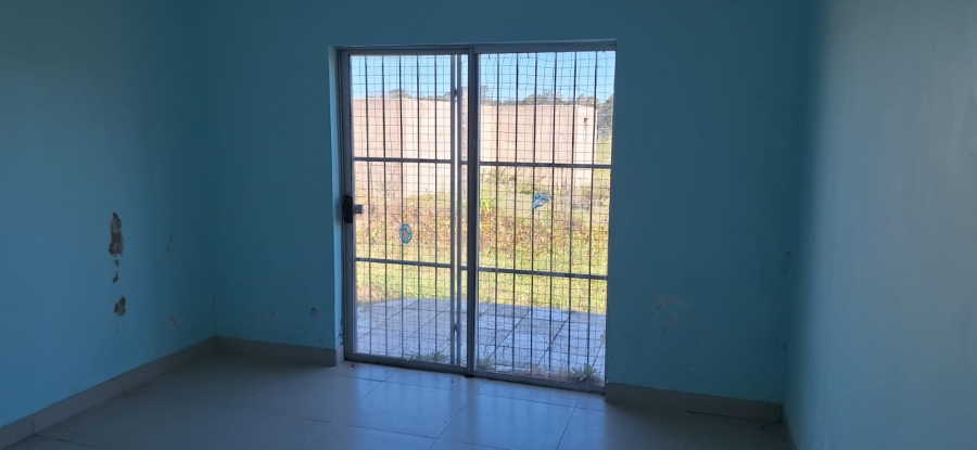 Commercial Property for Sale in Cove Ridge East Eastern Cape